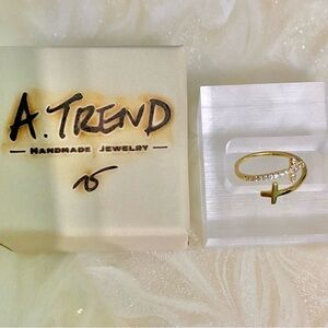 Elegant Gold S925 Cross Ring